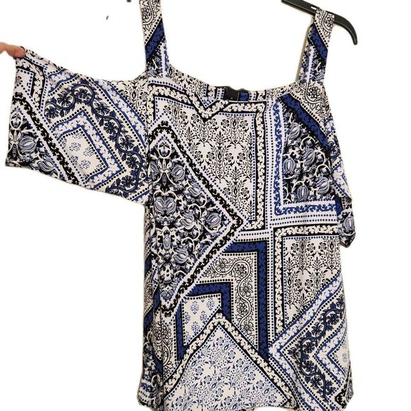 International Concepts Tops Women Size XL Cold Shoulder Sleeves Stretch - Picture 2 of 10